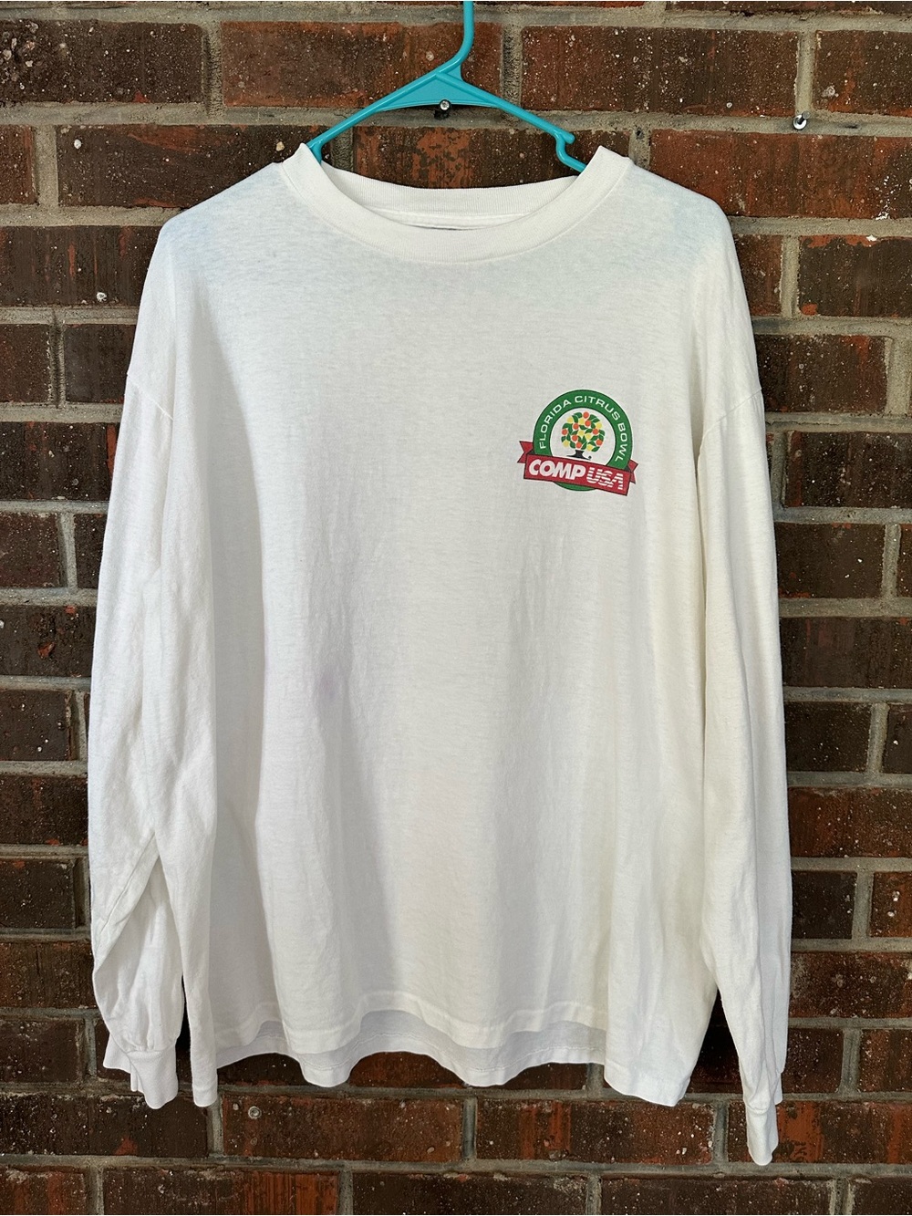 Vintage 1997 Tennessee vs Northwestern CompUSA Florida Citrus Bowl Event Tee